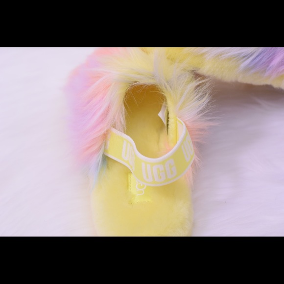UGG Fluff Yeah Slide - Picture 6 of 10